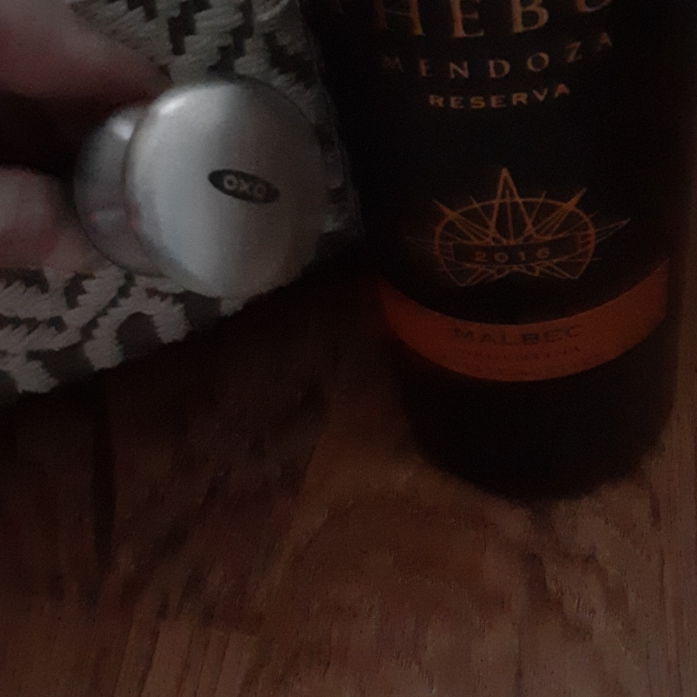 Button Bottle Stopper
